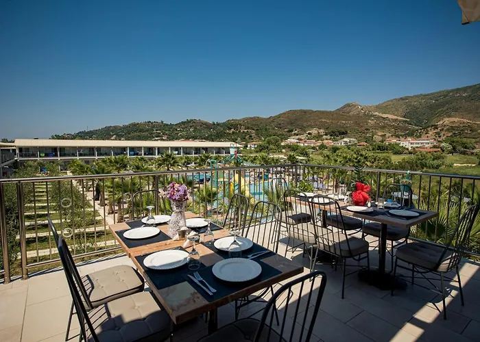 Caretta Island 4*