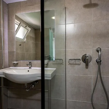 Caretta Island Kalamákion