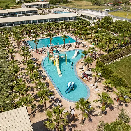 Caretta Island فندق Kalamákion