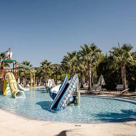 Caretta Island فندق Kalamákion