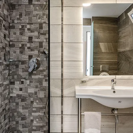 Caretta Island فندق Kalamákion